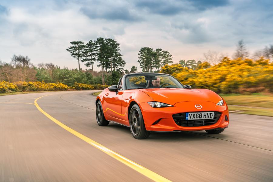  Mazda MX-5 30th Anniversary (ND) 2019 года  (WW) (фото 6 из 47)